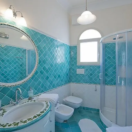 Tatil Evi Sleeps 6 Air Con Wifi