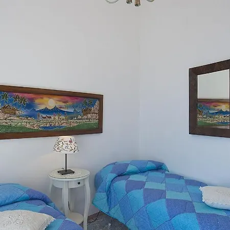 Tatil Evi Sleeps 6 Air Con Wifi